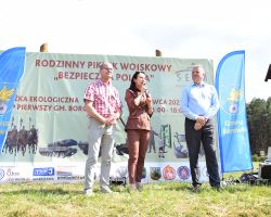 Od lewej, Wójt Gminy, Posełowie: Iwona Kurowska i Grzegorz Woźniak