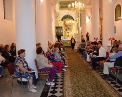 Osoby zgromadzone na koncercie