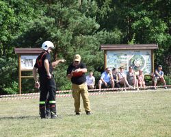 Strażacy OSP podczas zawodów sportowych