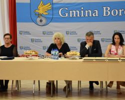 Przewodnicząca Rady Gminy, Senator Maria Koc, Posłowie: Grzegorz Woźniak, Iwona Kurowska