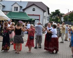 Tańczący ludzie