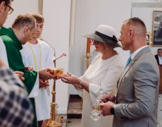 Przekazanie wina Proboszczowi