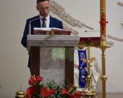 Wiceprzewodniczący Rady Gminy przy mównicy