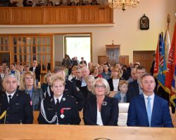 Przedstawiciele samorządu terytorialnego w kościele