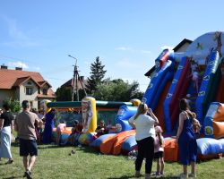 Dmuchane zjeżdżalnie dla dzieci