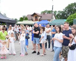 Ludzie podczas koncertu