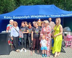 Przedstawiciele samorządu z KGW Słup Drugi