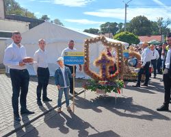 Delegacja wsi Stara Brzuza