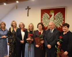 Przedstawiciele urzędu oraz dyrektorzy szkół