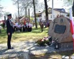 Obchody 3 maja - pomnik