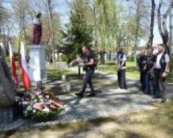 Obchody 3 maja - pomnik