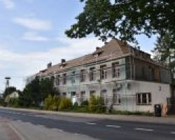 Prace nad wymianą pokrycia dachu