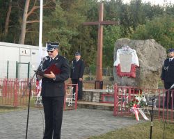 Komendant Gminny OSP w Borowiu Tomasz Majczyna podczas przemówienia